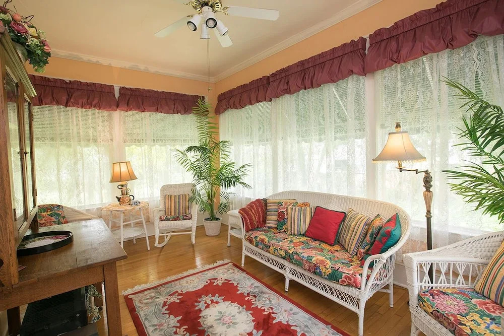 Magnolia Inn B&B