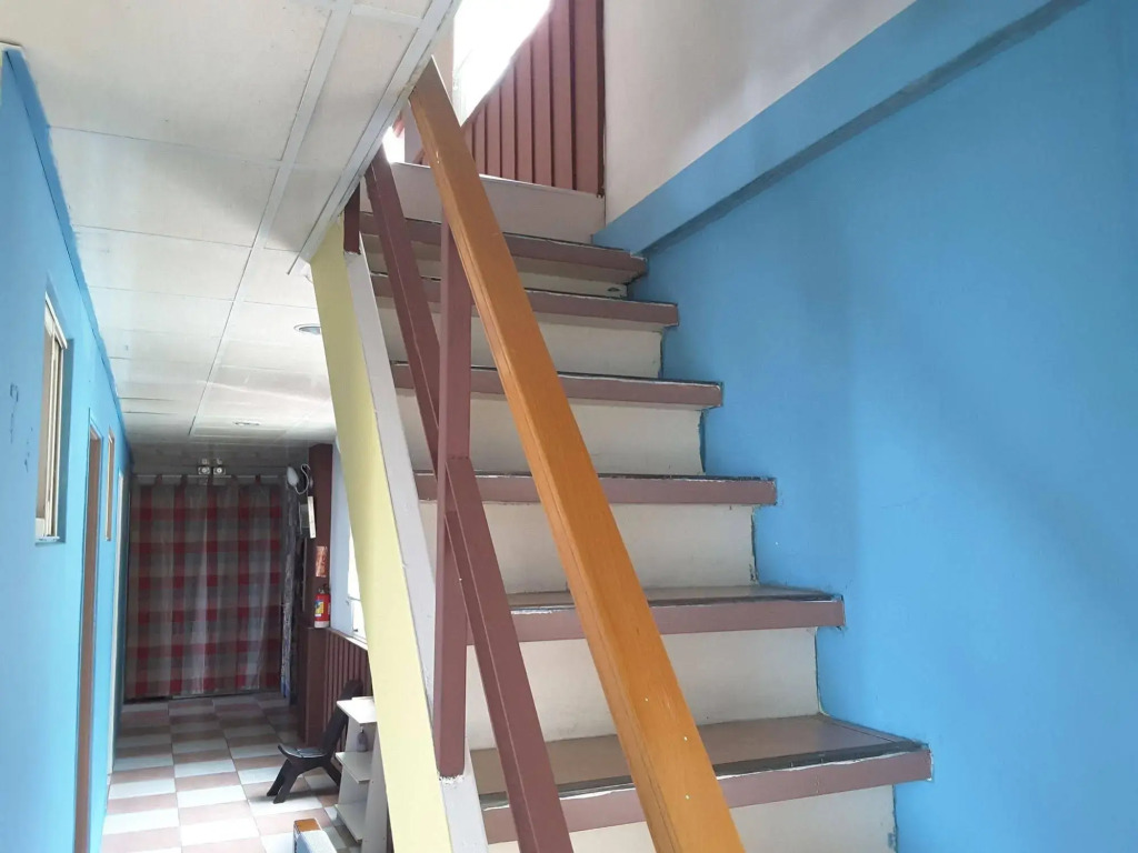 86 Guest House