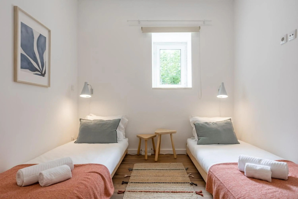 Trendy T.M Apartament by the River