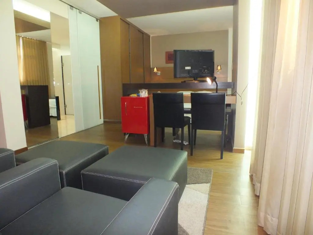 JB Palace Hotel