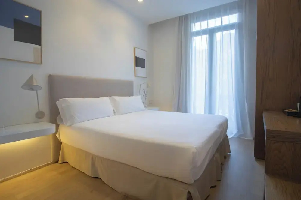 Storni Barcelona by Forget me not
