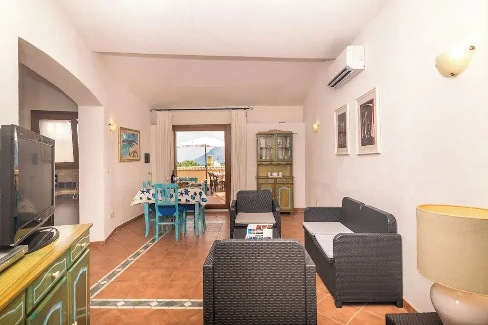 Appartamento Est With Shared Pool