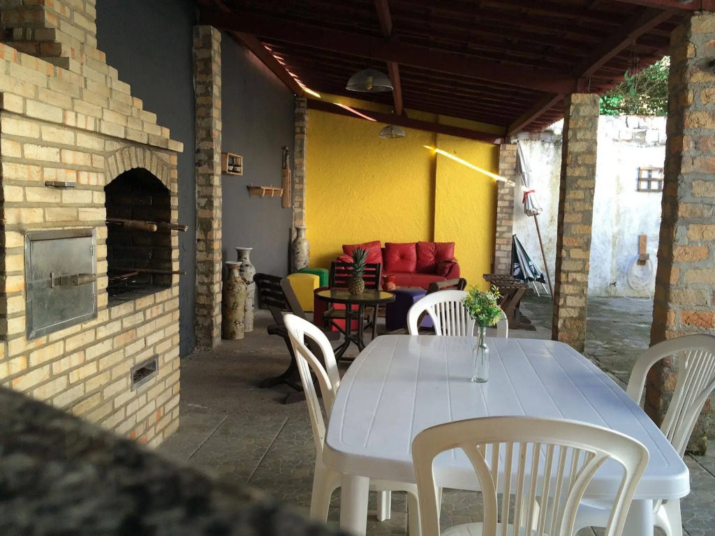 Get Up Hostel