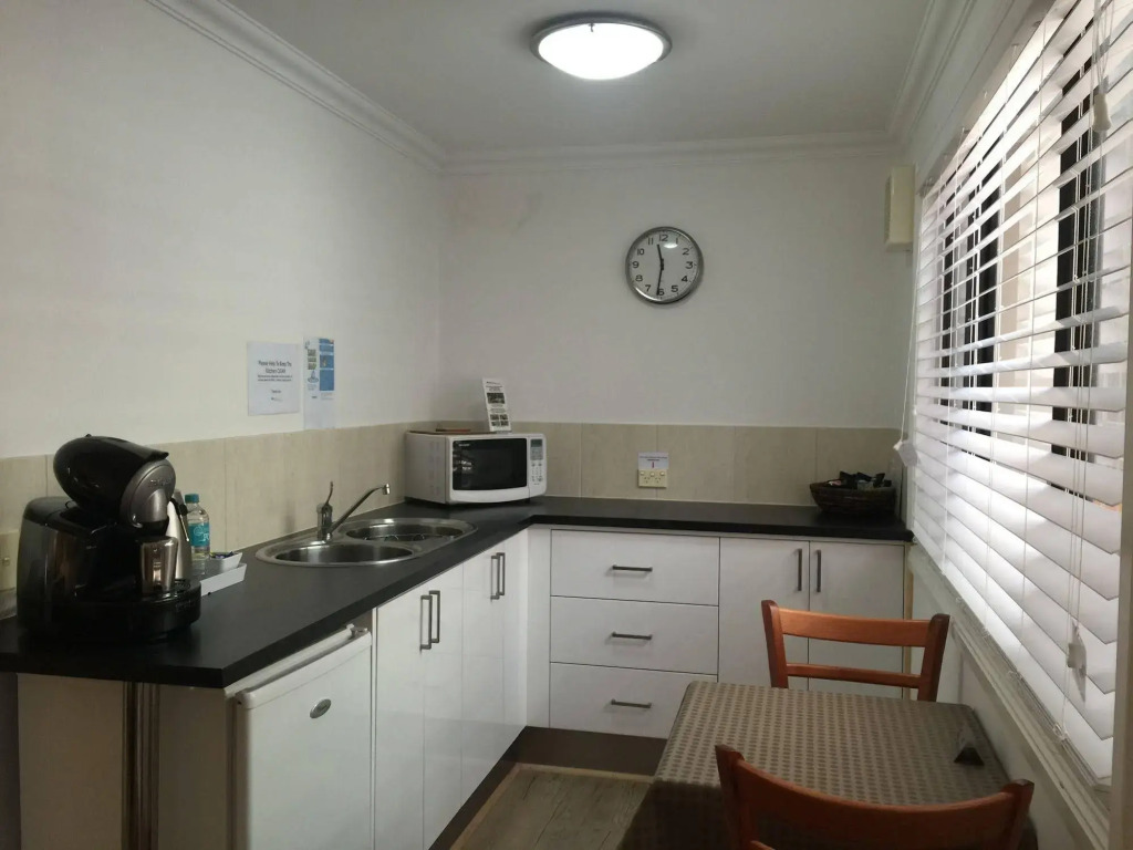Oyster Cove Chalet