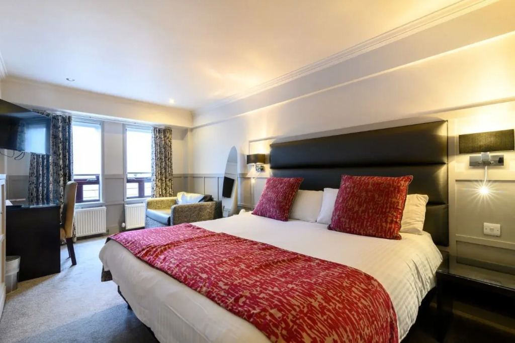Glynhill Hotel & Spa near Glasgow Airport