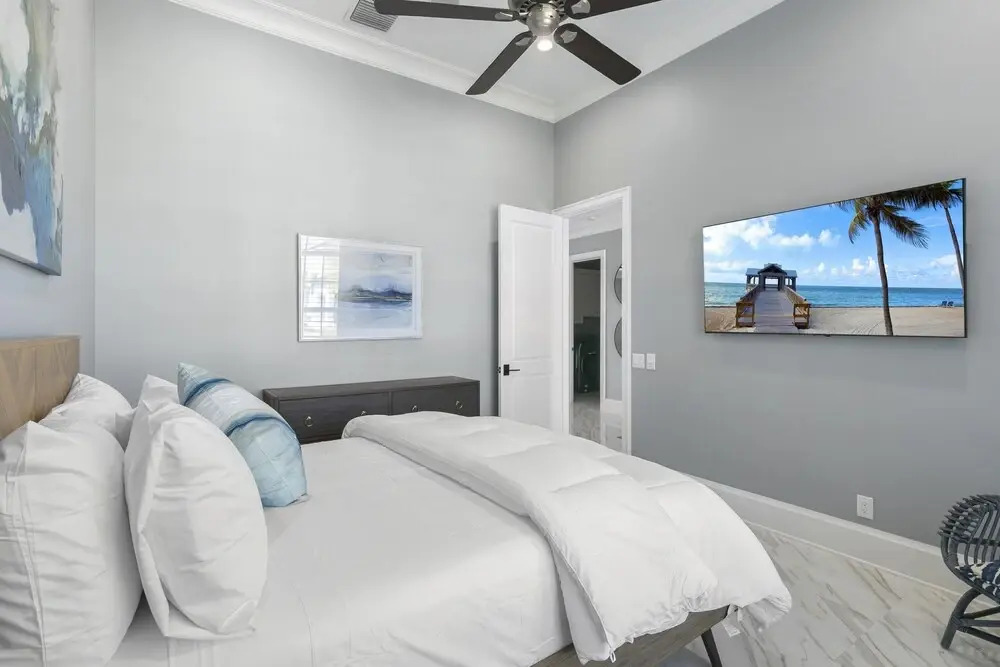 Aruba Ct 1250 Marco Island Vacation Rental 5 Bedroom Home by Redawning
