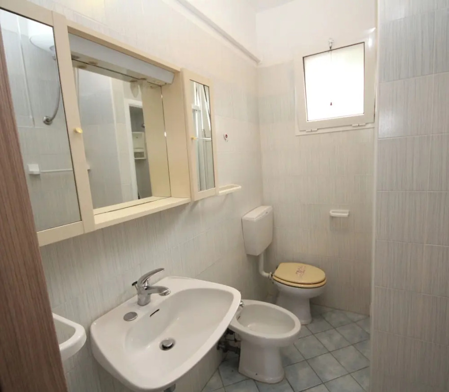 Inviting Flat for Four Guests in Rosolina Mare