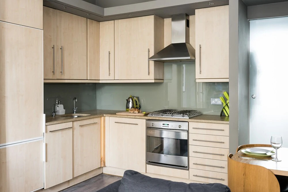 Spacious Period Property Next To Westfield