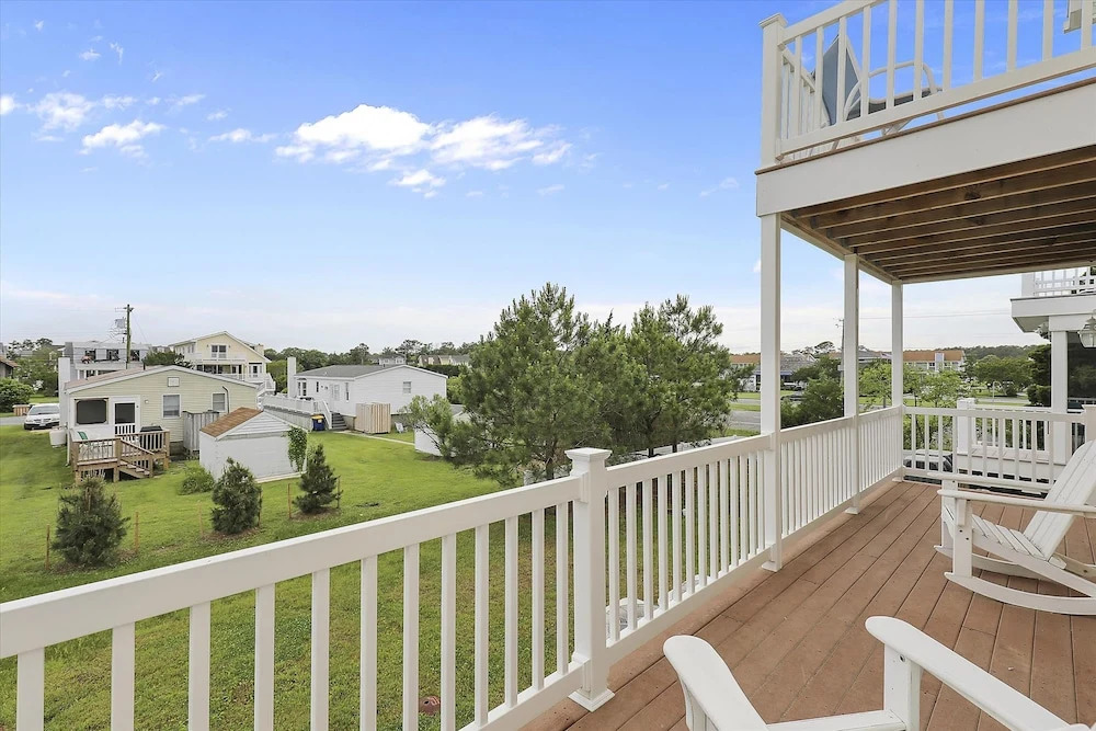 220 Oceanview Parkway by Long & Foster