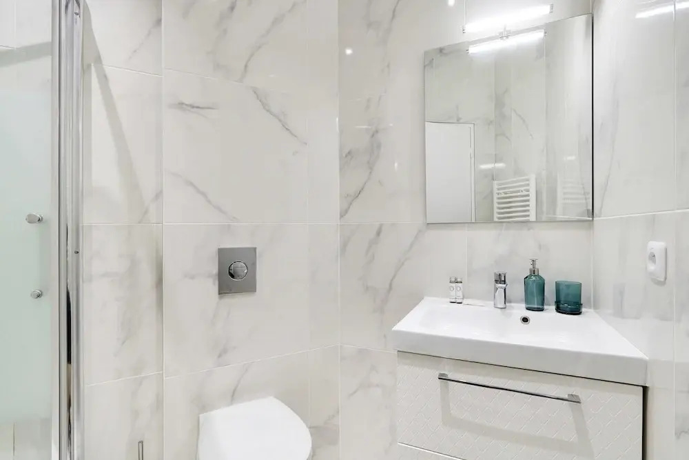 Chic Apartment With Garden -2br/6p- Saint-lambert