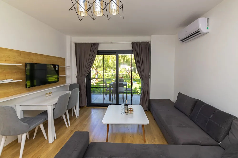 La Morada Suites