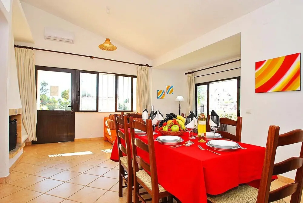 Villa Isis - com piscina aquecível e BBQ - Albufeira