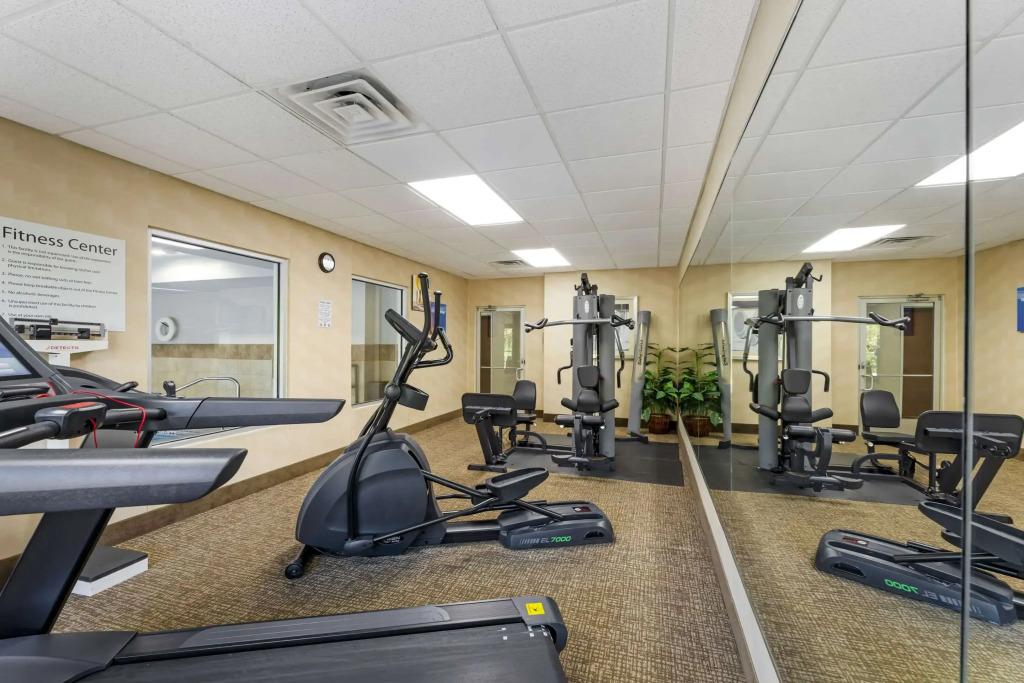 Comfort Inn & Suites Porter near Indiana Dunes