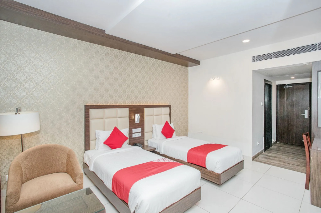 WEST FORT HOTEL