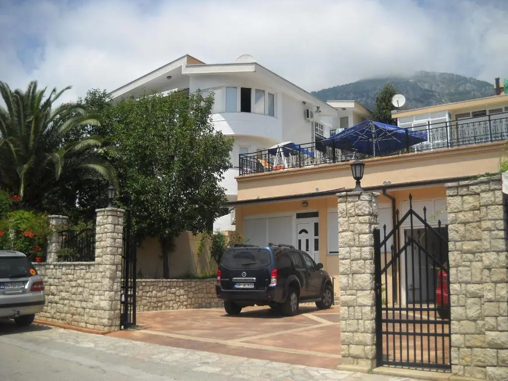 Apartments Nensy