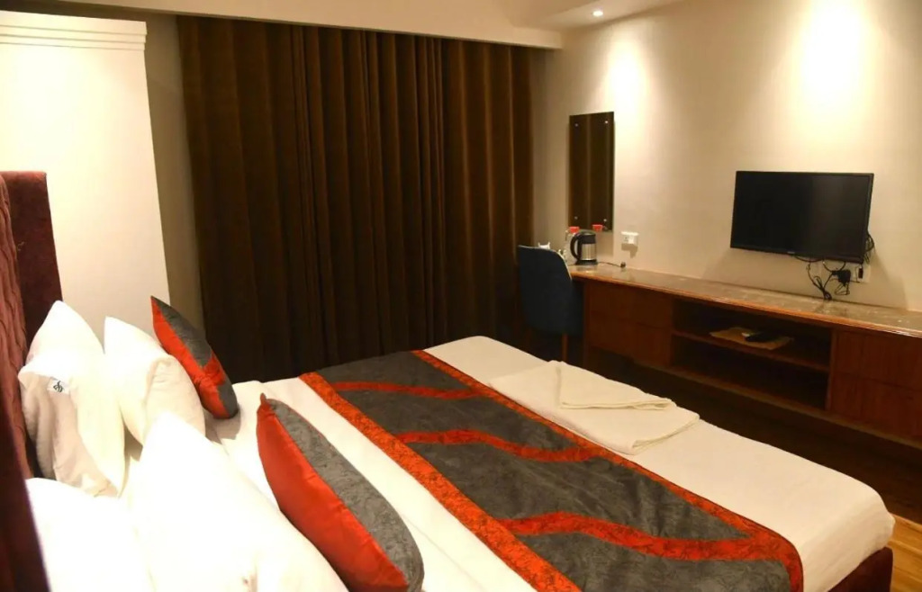 Hotel Vintage (By The Arc)