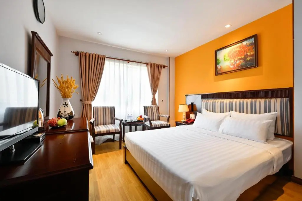 Cherry Central Hotel- Near Opera House