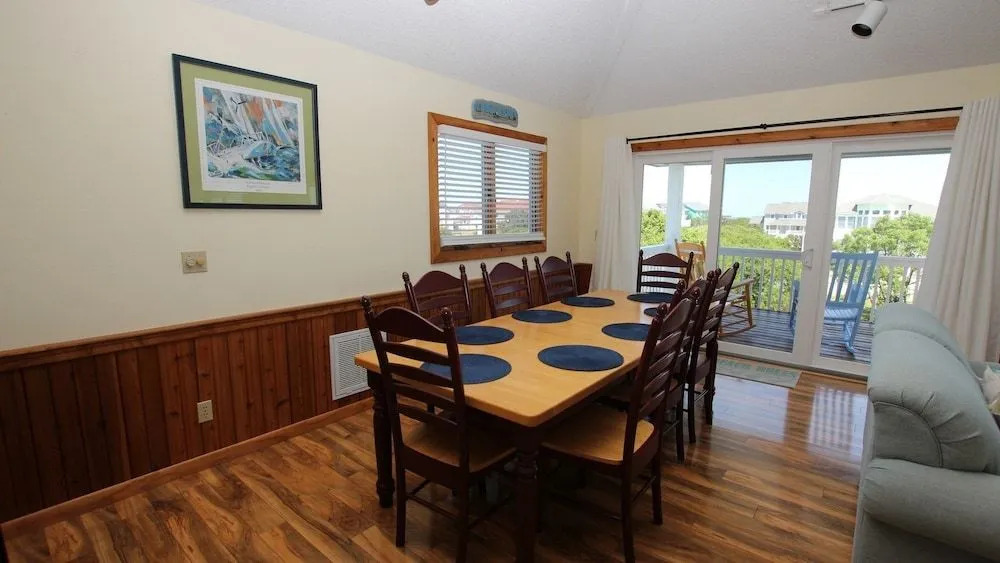Sea Watch - 4 Br Home