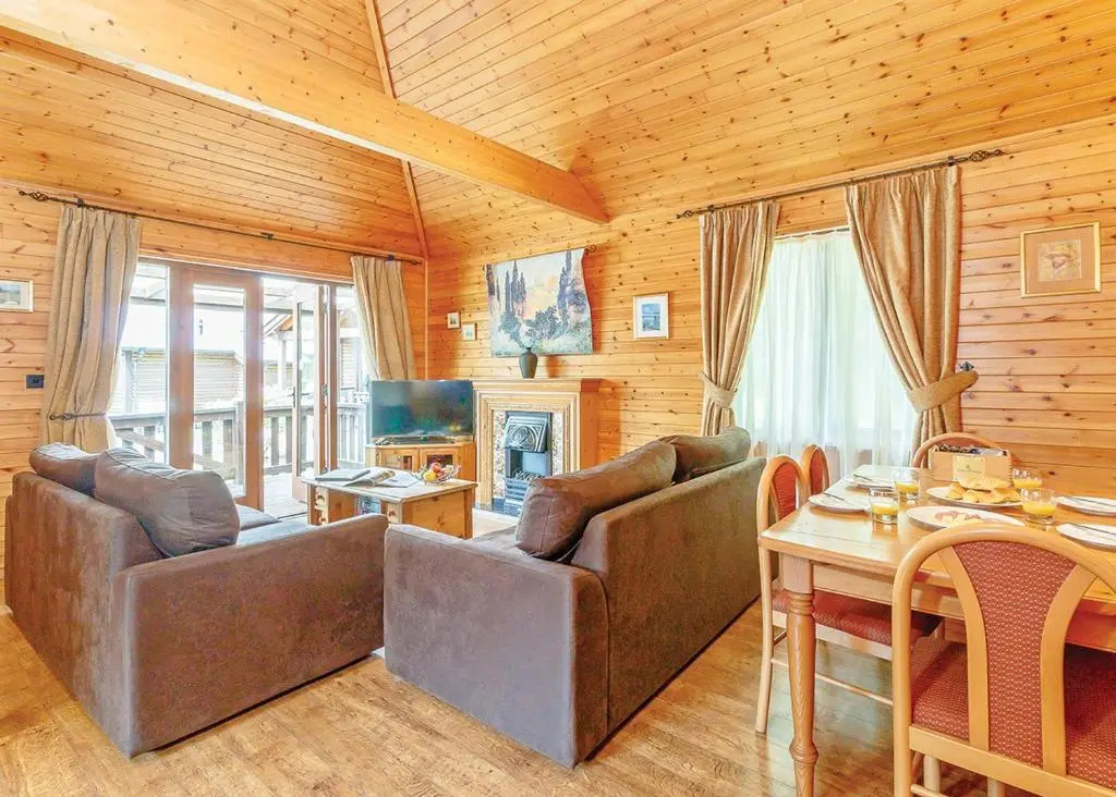Tilford Woods Lodge Retreat