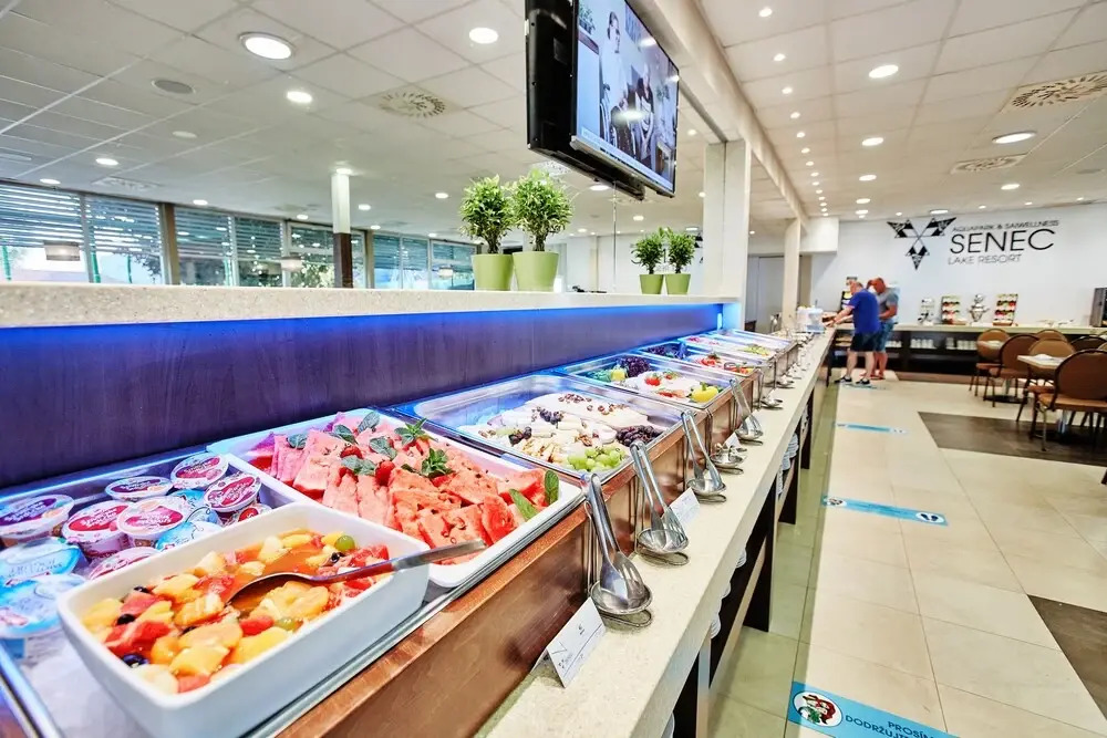 Hotel Senec Lake Resort
