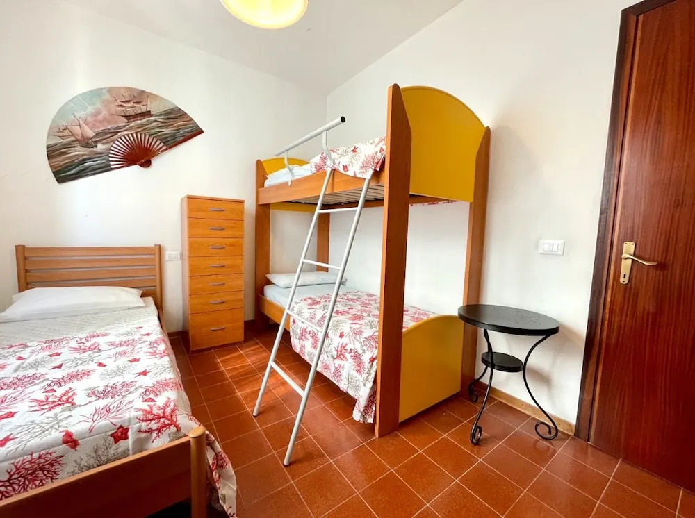 Comfy Flat With Terrace 250mt From the sea