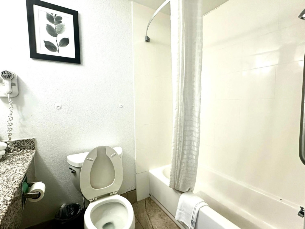 Radiant Inn and Suites