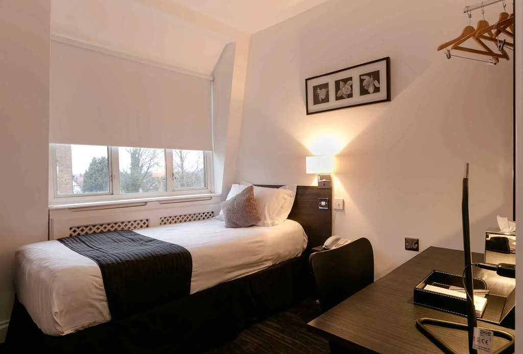 Croft Court Hotel