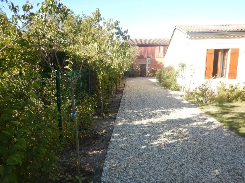 suite la Métairie