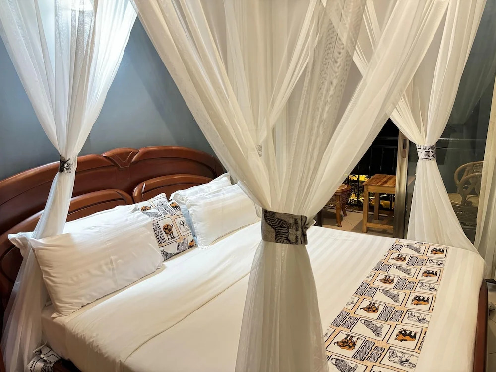 Victoria Rock Resort