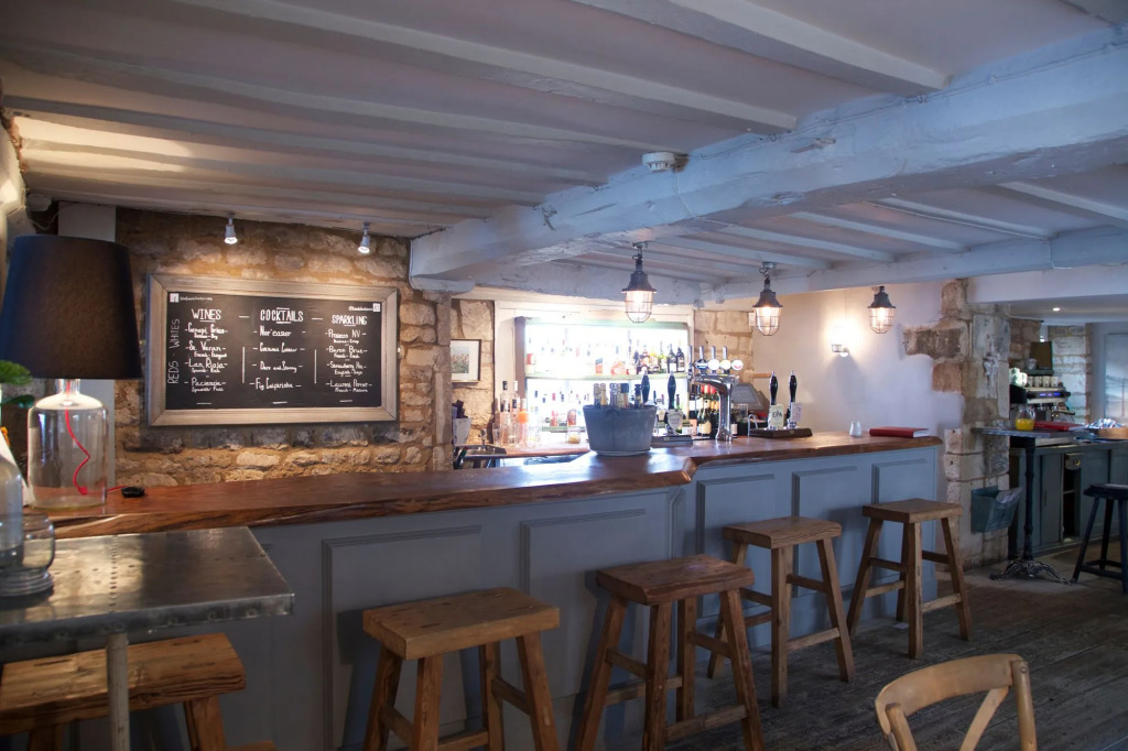 The Lion Inn
