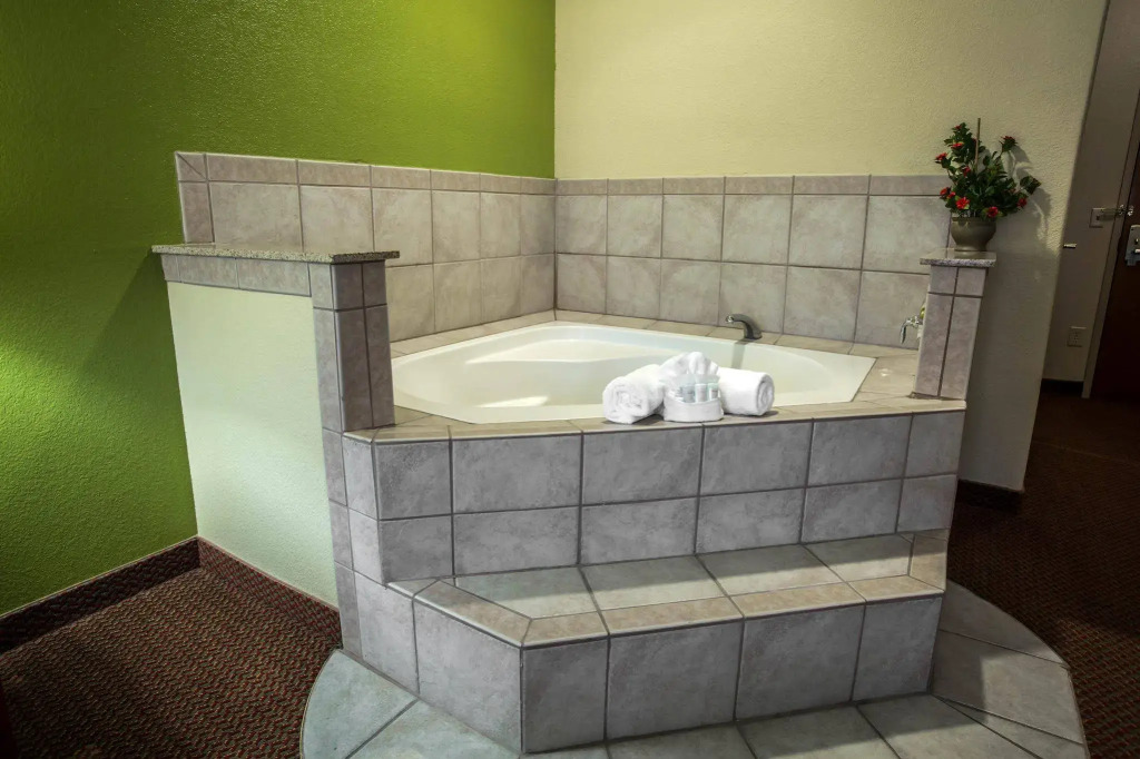 Sleep Inn & Suites Hewitt - South Waco