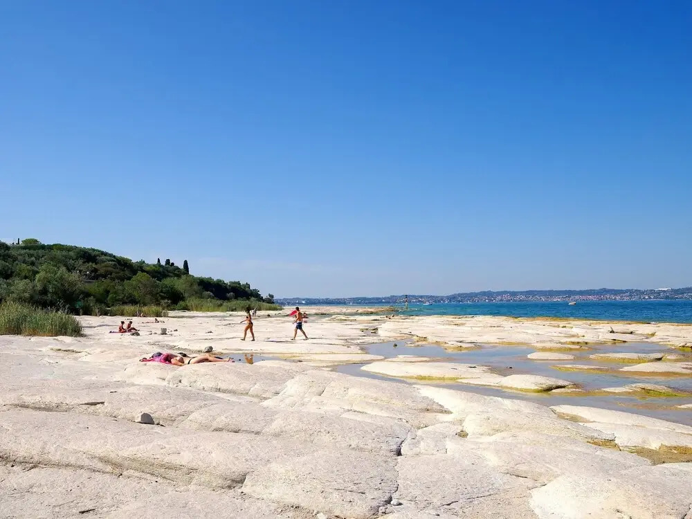 Cloistered Apartment in Sirmione near Lake