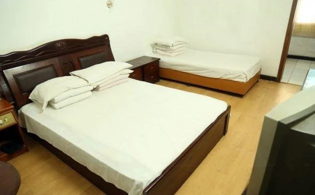 Huangshan Railway Station Express Hotel