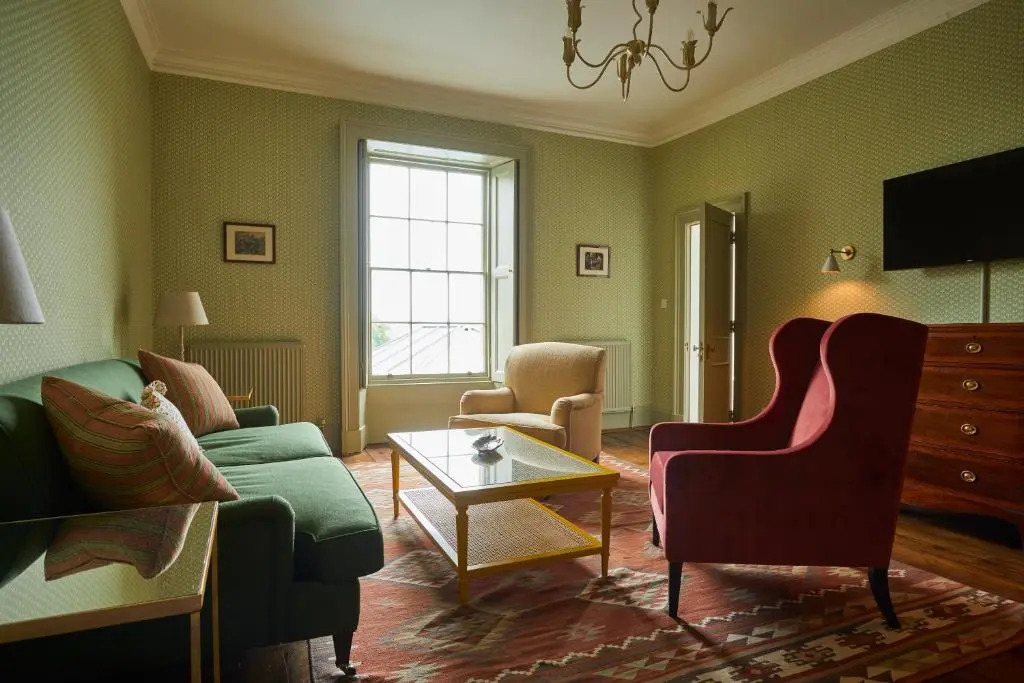 The Retreat, Elcot Park