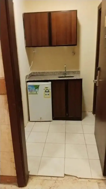 Owais Hotel