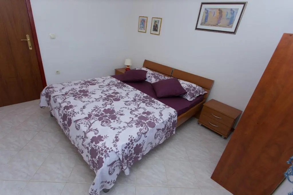 Charming modern house with the new swimming pool - apartment Maya 2