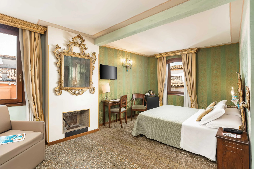 Hotel Marconi