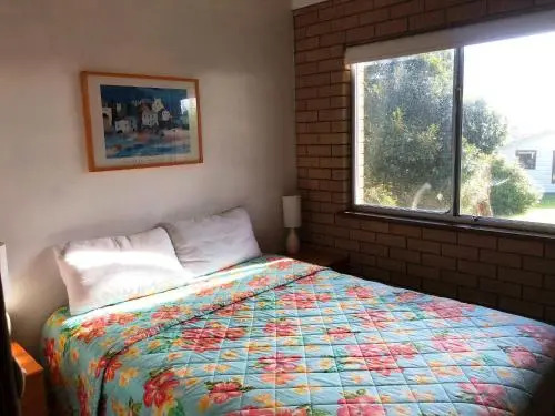 Flat 2 - 3 Bay Lane