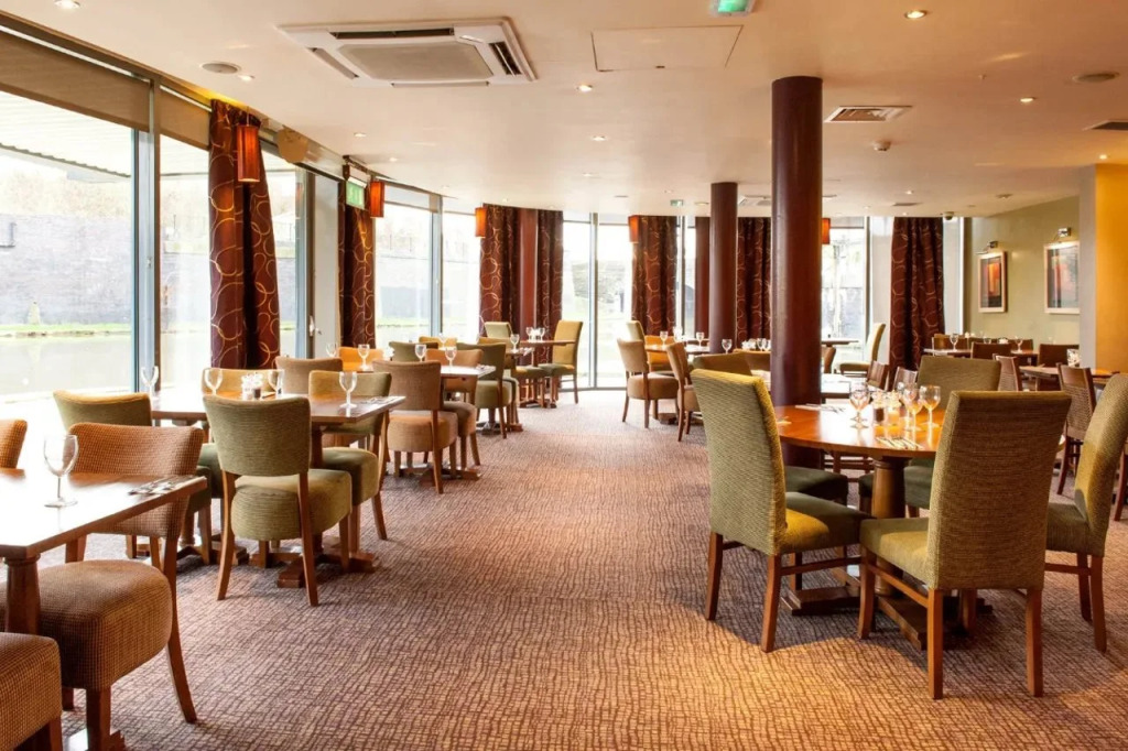 Premier Inn Nottingham Arena (London Road)