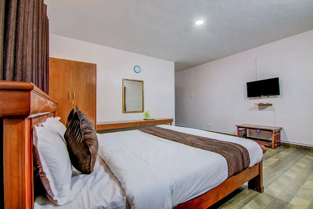 Oyo 19397 Hotel All Season
