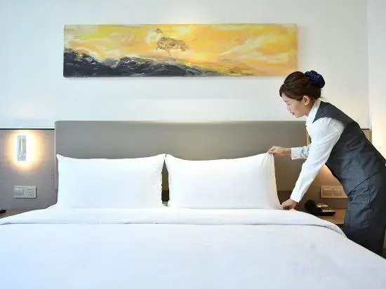 Elong Anyun Hotel (Shanghai Hongqiao Airport Xinzhuang, Qibao)