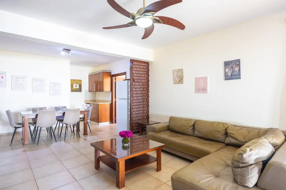 Villa Sunlove