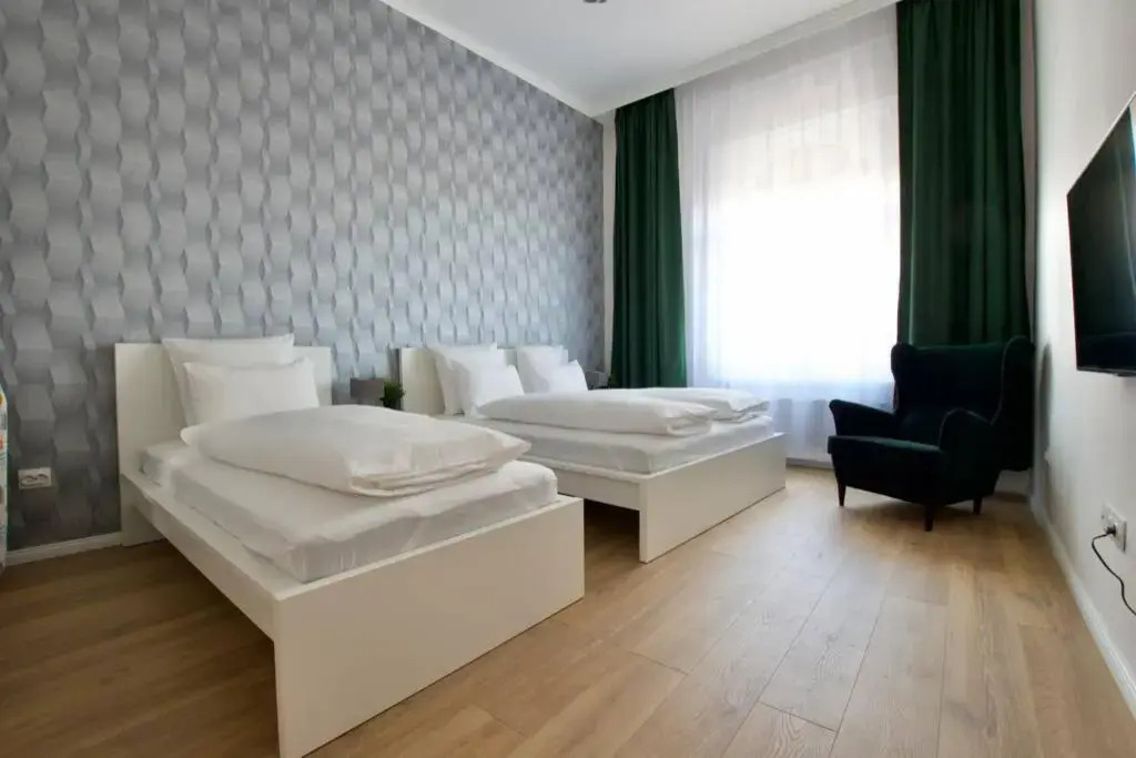Premium Apartment by Hi5 - ASTORIA 4 bedroom