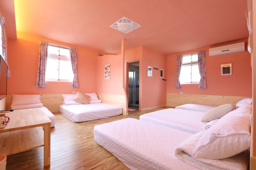 Longtian Hill B&B