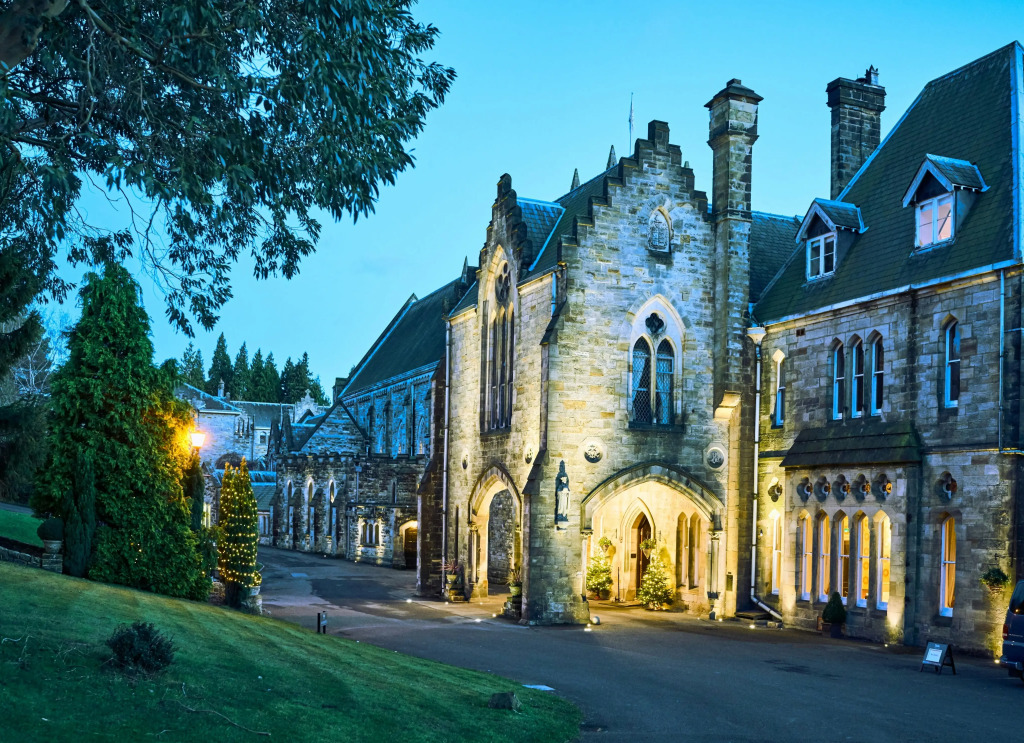 Ashdown Park Hotel