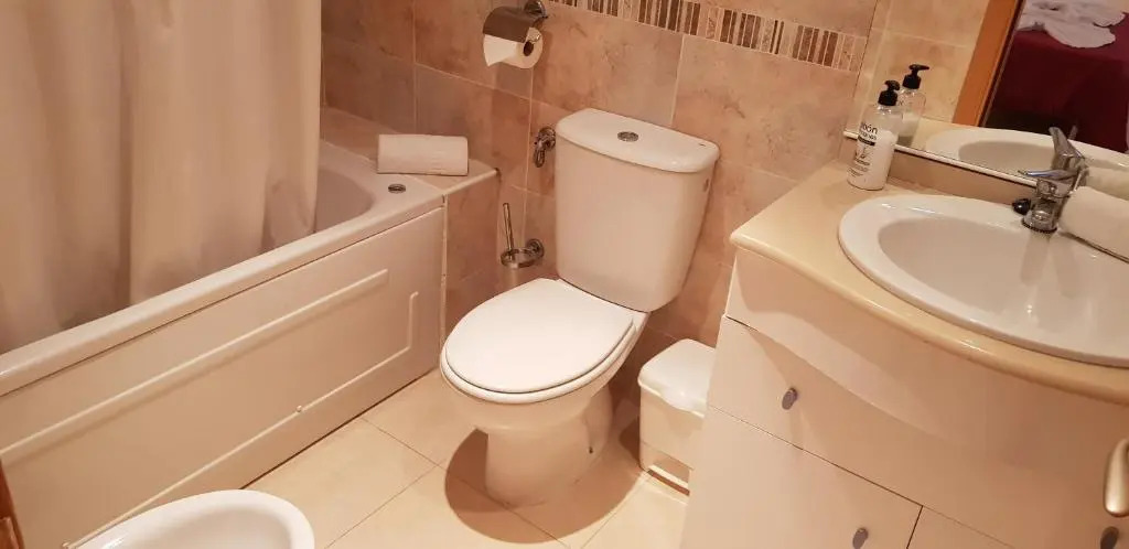 Apartamentos Danesp-Playa de les Amplaries Marina Dor- Frontales al Mar