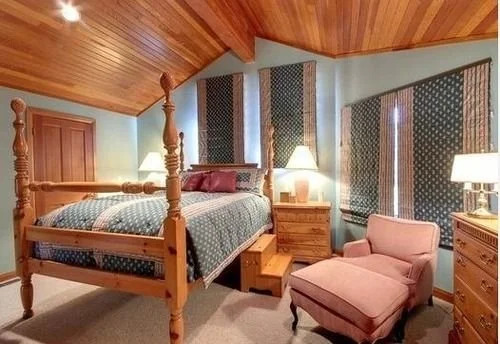 The Ridge Condominium by Alpine Ski Properties
