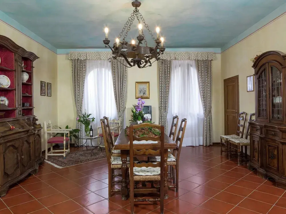 Beautiful Farmhouse in San Vivaldo with Swimming Pool