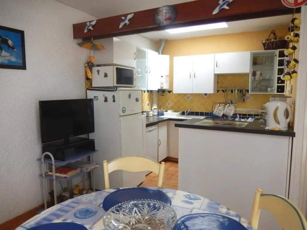Pavillon climatisé, proche plage, 6 couchages, patio, parking privé, Port-la-Nouvelle - FR-1-229C-382