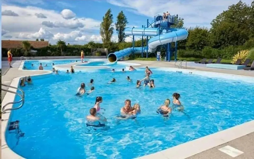 8berth- Smarttv- Closetobeach- Familyfriendly
